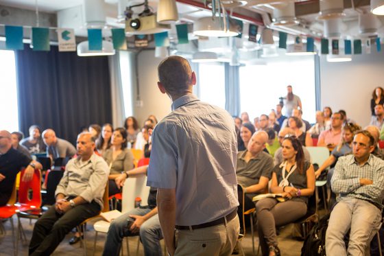 מעבר ל-SWOT – הרצאות ומצגות